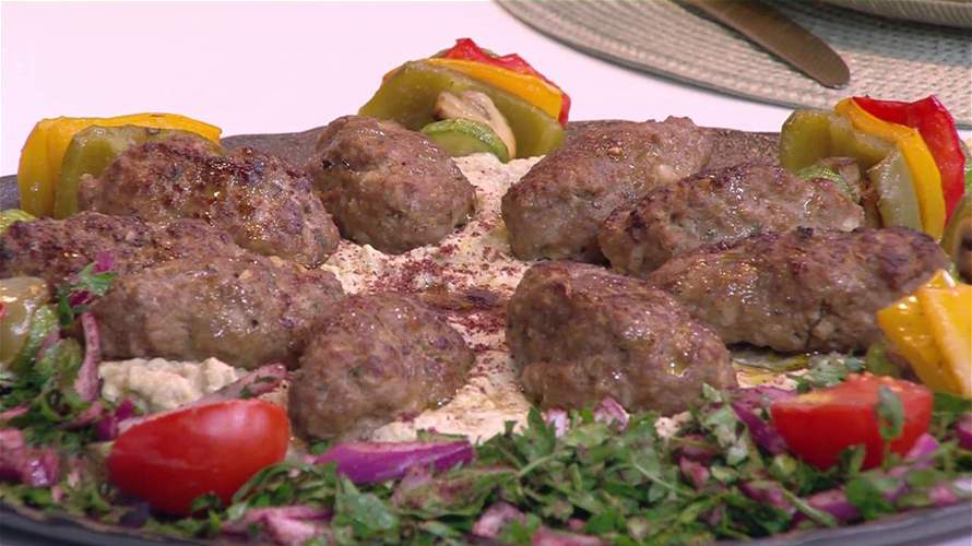 نكهة لبنان وفرنسا في طبق واحد  كينيل اللحم البقري وتبولة