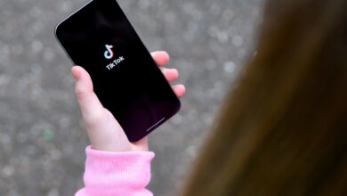TikTok تتوصل إلى تسوية مع وزارة العدل الأمريكية مقابل 400 مليون دولار بشأن قوانين خصوصية الأطفال | وسائل التواصل الاجتماعي