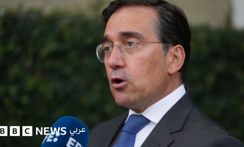 إسبانيا تفرض إجراءات تفتيش على القادمين من إيطاليا وسط تصاعد الخلاف بشأن الهجرة