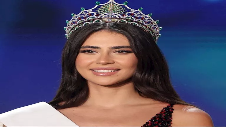 إطلالة جذابة لملكة جمال لبنان 2025.. بيرلا حرب تتألق بالأحمر الناري