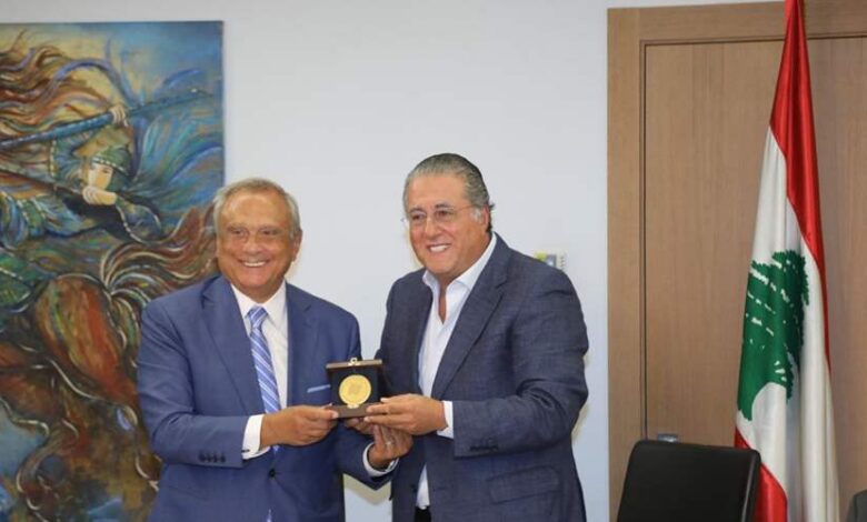 الهيئات الاقتصادية تكرّم أنطوان حبيب تقديراً لجهوده في إستنهاض مصرف...