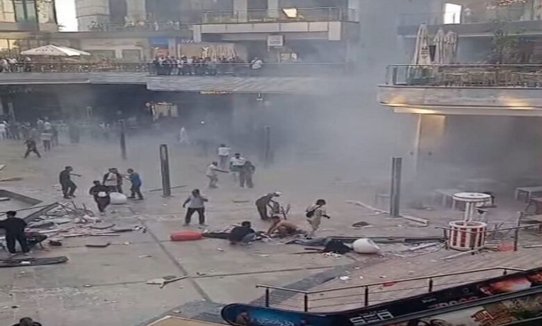 انفجار بمول مصري شهير يسقط قتلى وجرحى