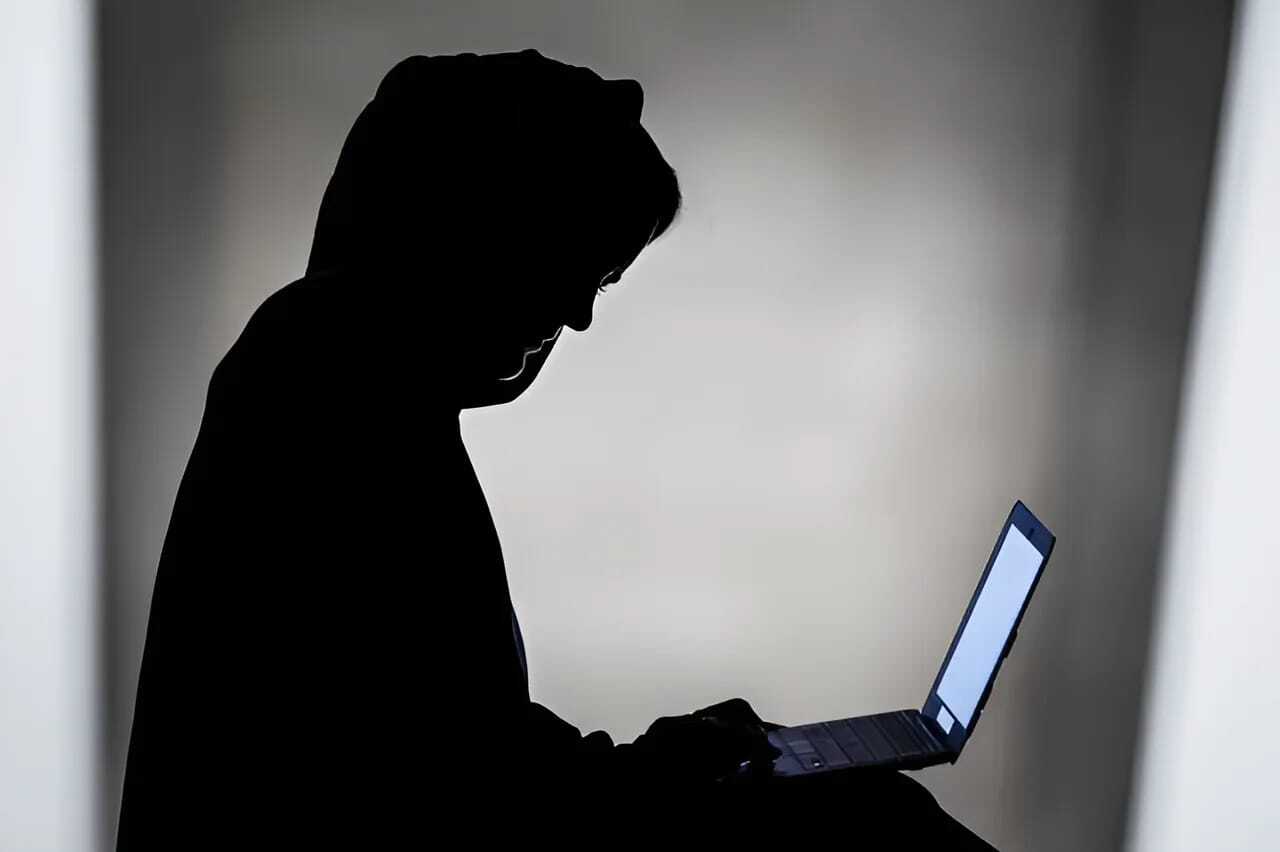 صورة مميزة: عاجل | بعد بلاغ من FBI.. مصر تحقق مع طالب طب بسب سلوكه مع أمريكيات