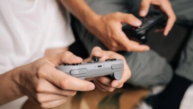 تلعب ألعاب الفيديو؟ أنت أيضًا يمكن أن تصبح مراقبًا للحركة الجوية.