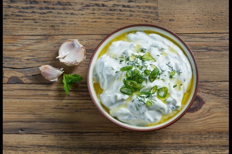 صورة مميزة: عاجل | صلصة اللبنة بالثوم والأعشاب