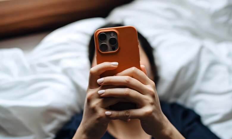 هذه الخدعة البسيطة يمكن أن تساعدك أخيرًا في تقليل وقت الهاتف: ScienceAlert