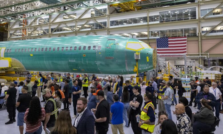 يتعين على يونايتد أن يقرر ما يجب فعله بمقاعده القديمة من طراز Boeing 737 Max 10