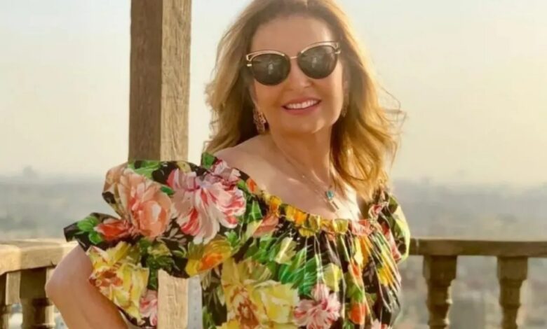 يسرا تفاجئ أحمد عز بزيارة مفاجئة في كواليس مسلسل الأمير