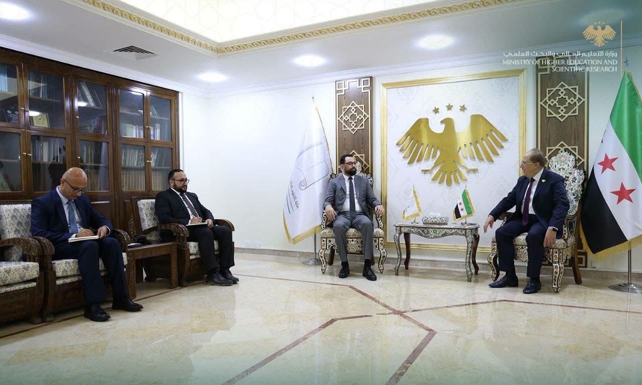 صورة مميزة: عاجل | ‏الهزاع يبحث مع وزير التربية السوري وضع الطلاب السوريين في لبنان -…