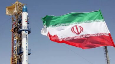 إيران تقرر إطلاق ثلاثة أقمار صناعية إلى المدار في آن واحد