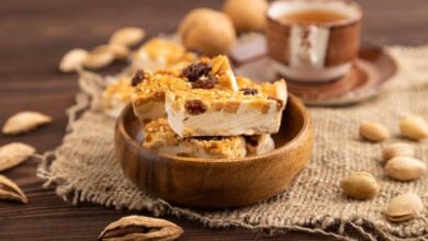 النوجا الطرية بالعسل والمكسرات