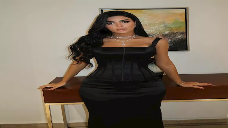 بالصور.. أجرأ إطلالات النجمات في مهرجان الفضائيات العربية 2025
