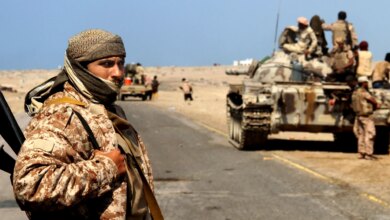 تعز تحت القصف.. غارات مكثفة ومحاولات حوثية لتثبيت مكاسب الساحل الغربي | أخبار