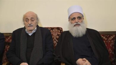 شيخ العقل: جنبلاط أهداني بالأمس كتابه فقرأت فيه قبل الكلمات والصفحات تاريخاً من الحضور والنضال