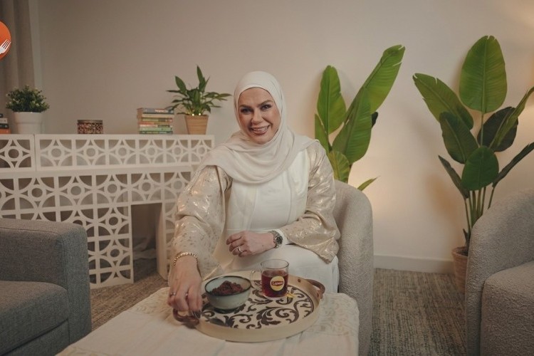 طريقة عمل الحنيني السعودي مع شاي ليبتون حلى تقليدي من المنطقة الوسطى – حلويات - صورة مميزة طريقة عمل الحنيني السعودي مع شاي ليبتون حلى تقليدي من المنطقة الوسطى – حلويات