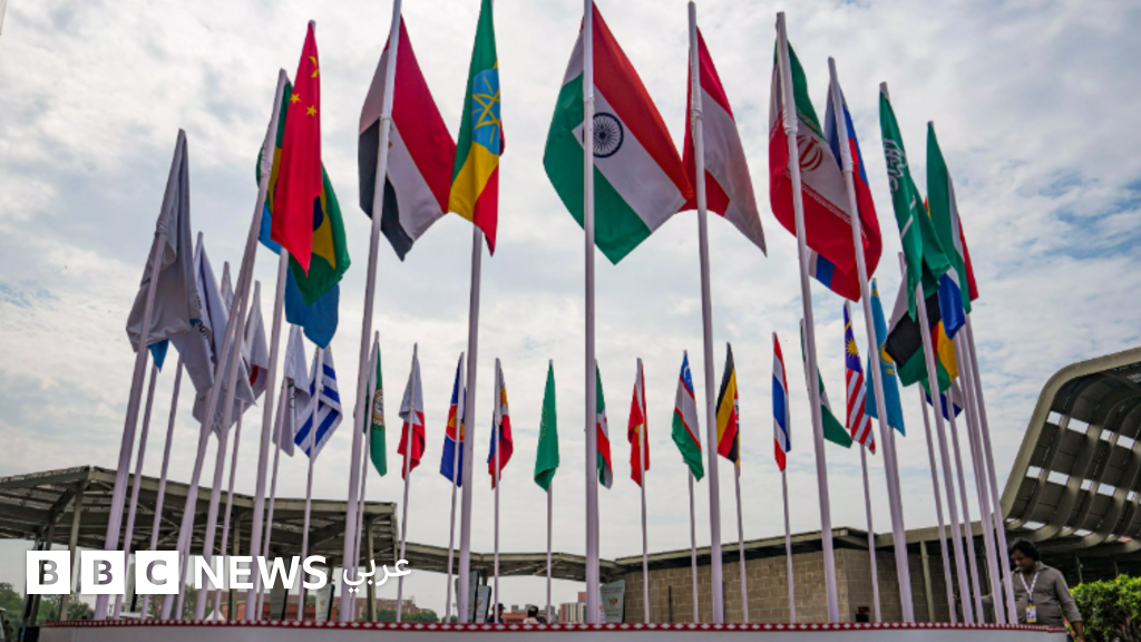 قمة بريكس 2026: تدعو إلى ضبط النفس مع تصاعد التوتر حول مضيق هرمز - صورة مميزة قمة بريكس 2026: تدعو إلى ضبط النفس مع تصاعد التوتر حول مضيق هرمز