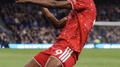 ليس محمد صلاح.. إيزاك يختار أفضل لاعب لعب بجواره (فيديو)