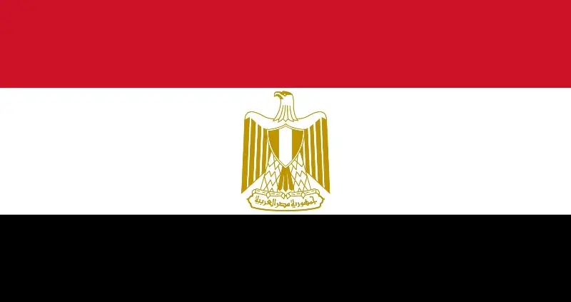 مصرع 3 معتمرين مصريين بانقلاب حافلة في مكة - صورة مميزة مصرع 3 معتمرين مصريين بانقلاب حافلة في مكة