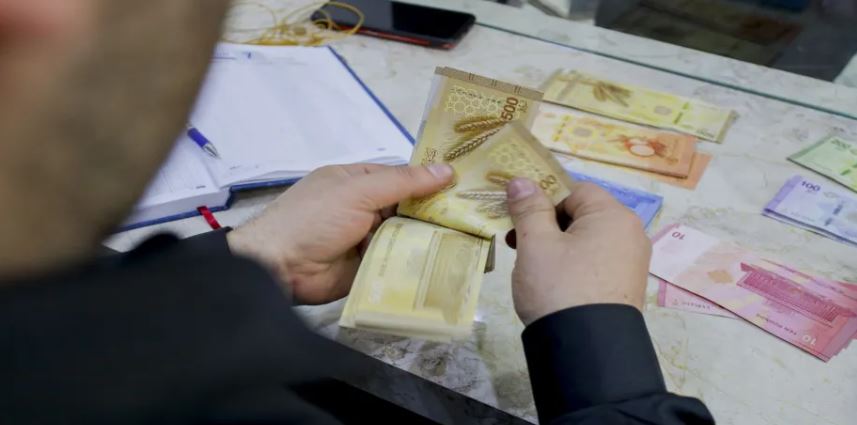 10 شروط لعودة الإقراض في سوريا: كيف تعطلت المصارف؟ - صورة مميزة 10 شروط لعودة الإقراض في سوريا: كيف تعطلت المصارف؟