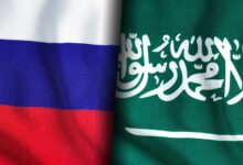 “روس كوسموس” ووكالة الفضاء السعودية تستعرضان تطور الرحلات المأهولة