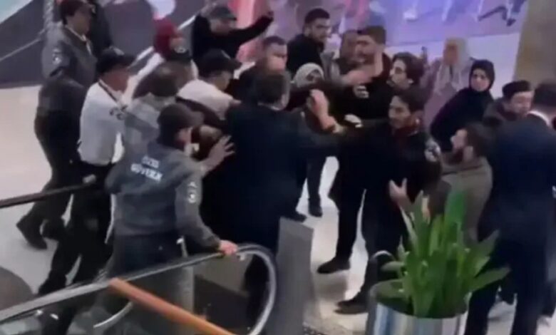 احتجاج في إسطنبول ضد مواطنة تحمل الجنسيتين الإسرائيلية والتركية