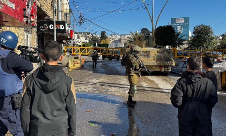 الخليل تعمّق الخلاف بين نتنياهو والجيش.. إصرار على استمرار العملية ومنع عودة السكان – بتوقيت بيروت