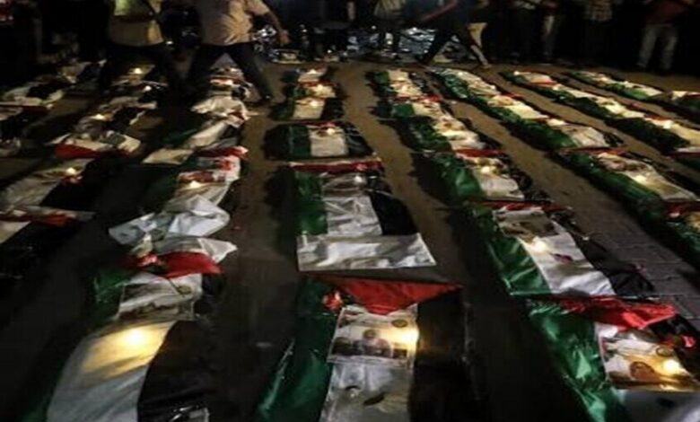 الدفاع المدني في غزة: 8 آلاف جثمان تحت الأنقاض ونقص المعدات يعرقل انتشالها
