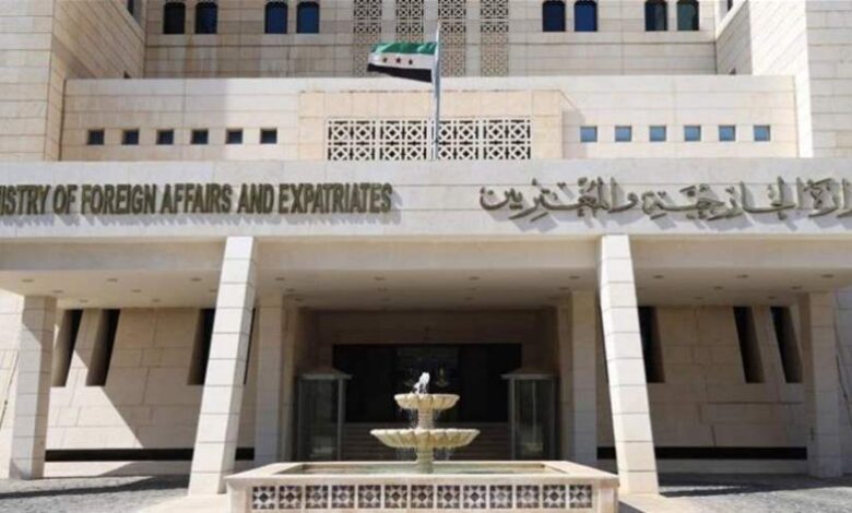 السفارة السورية في لبنان تنفي أي علاقة لها باعتقال معراج أورال وتؤكد…