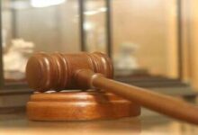 السلطات الجزائرية تضبط عصابة لتجنيس “الحراقة” من جنسيات إفريقية