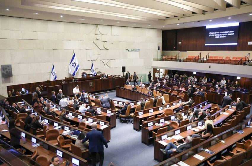 انتخابات الكنيست ومأزق الـ61: هل يصبح الصوت العربي مفتاح تشكيل الحكومة؟