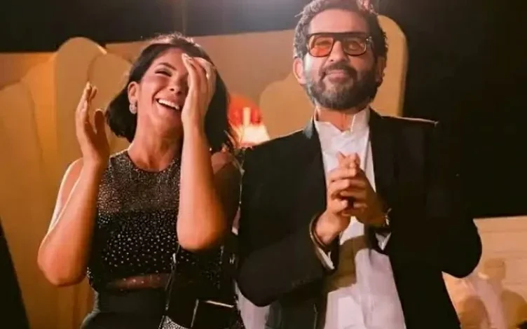 تكلمت الصورة وتشابكت الأيدي.. فصمتت شائعات انفصال حلمي ومنى – أخبار السعودية