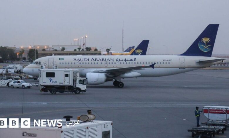 دوي انفجار قوي في مطار بالرياض، والتحالف الدولي يعلن تدمير 136 هدفاً لأنصار الله خلال عملية عسكرية