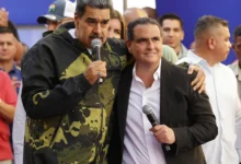 رجل أعمال مطلوب لسنوات بزعم تقديم رشوة لمسؤولين فنزويليين وهو محتجز في الولايات المتحدة