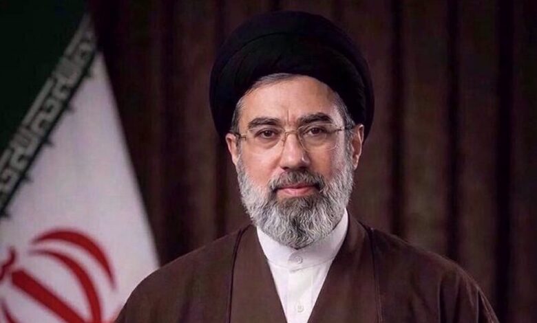 رسالة آية الله خامنئي بمناسبة ولادة السيدة زينب (علیها السلام) ويوم الممرّض