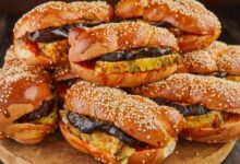 ساندويش الباذنجان المقرمش بصلصة المارينارا