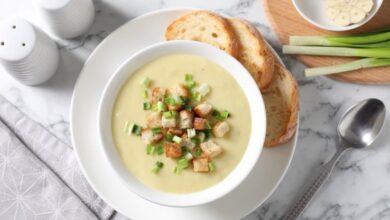 شوربة البطاطس والكراث