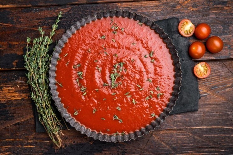 صوص البيتزا بالأعشاب الإيطالية - صورة مميزة صوص البيتزا بالأعشاب الإيطالية