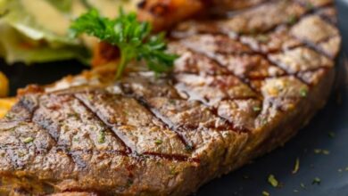 طريقة عمل ستيك اللحم بصوص الزبدة – وصفات طبخ