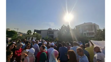على طريق القصر الجمهوري… اعتصام لأساتذة الجامعة اللبنانية للمطالبة…