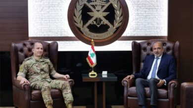 قائد الجيش استقبل ناصر ودرغام وعرض مع ريزا آليات تقديم المساعدات الإنسانية في الجنوب