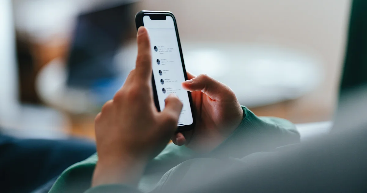 قال ممثلو الادعاء إن رجلاً ألمانياً اعتقل بتهمة قيادة فتاة مراهقة أمريكية إلى الموت عن طريق الانتحار - صورة مميزة قال ممثلو الادعاء إن رجلاً ألمانياً اعتقل بتهمة قيادة فتاة مراهقة أمريكية إلى الموت عن طريق الانتحار