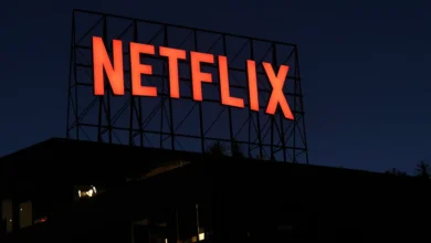 قررت شركة Netflix خفض قوتها العاملة بنسبة 6% مع تباطؤ نمو إيراداتها