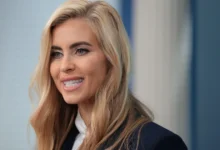 كاتي زكريا تخرج من منصب السكرتيرة الصحفية للبيت الأبيض بعد الأسبوع الأول من عملها