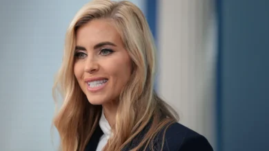 كاتي زكريا تخرج من منصب السكرتيرة الصحفية للبيت الأبيض بعد الأسبوع الأول من عملها