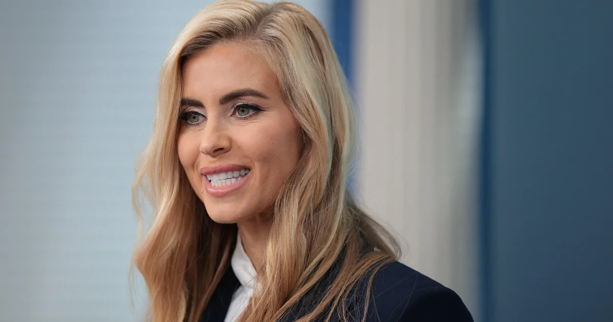 كاتي زكريا تخرج من منصب السكرتيرة الصحفية للبيت الأبيض بعد الأسبوع الأول من عملها