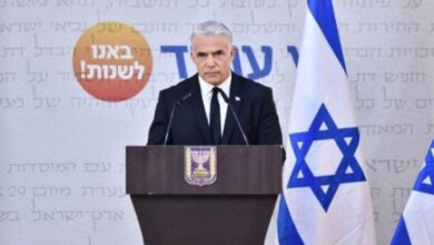 لابيد يفضح نتنياهو: أمن الاحتلال ليس ديكورًا لانتخاباته – بتوقيت بيروت