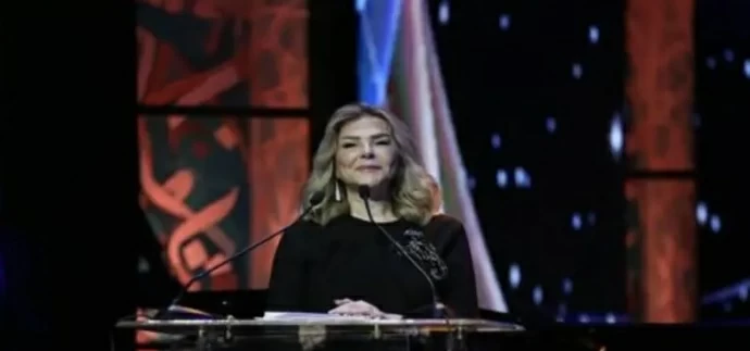 لحظات مؤثرة تدشن مهرجان الموسيقى العربية.. بكاء زوجة هاني شاكر والأوبرا تخلد ذكراه بتمثال – أخبار السعودية