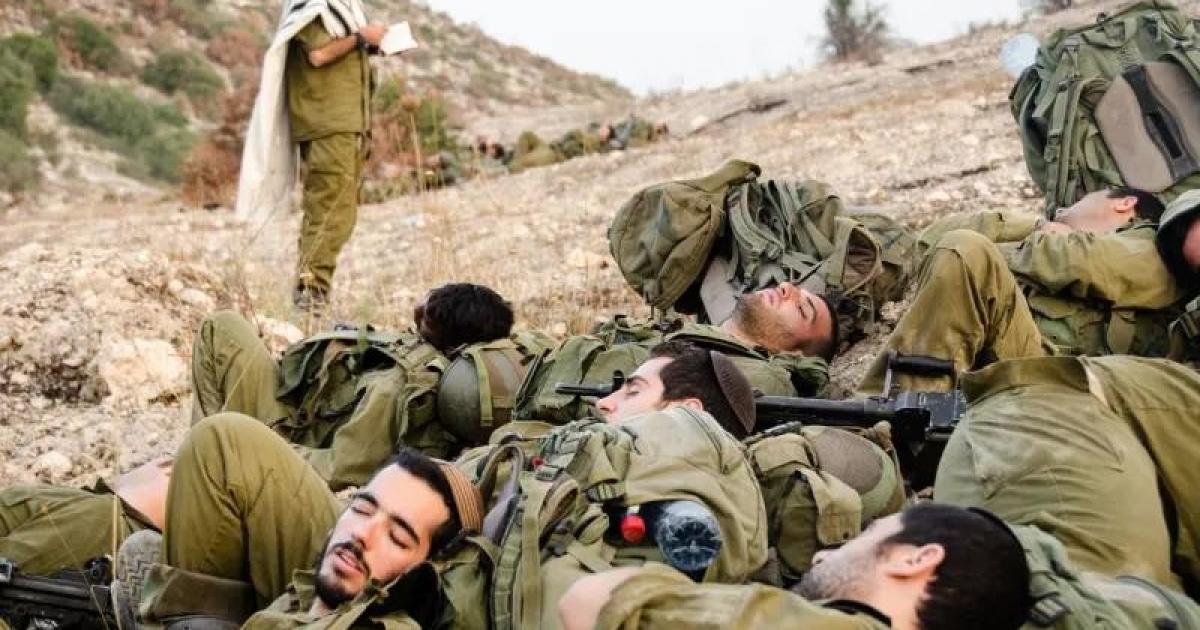 من “الجيش الذي لا يُقهر” إلى الاحتياط المنهك.. منظومة الاحتلال تقترب من الانهيار - صورة مميزة من “الجيش الذي لا يُقهر” إلى الاحتياط المنهك.. منظومة الاحتلال تقترب من الانهيار