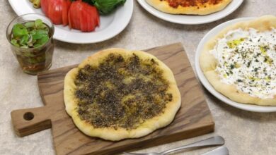 مناقيش بخبز الطابون