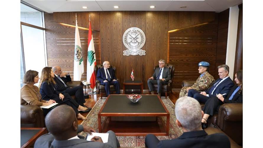 وزير الدفاع عرض مع لاكروا الحلول المطروحة لمرحلة ما بعد انتهاء مهمة “اليونيفيل”